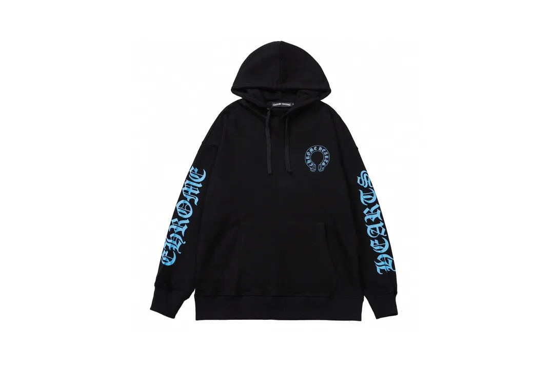 M15—P210 -Chrome Hearts/Chrome Hearts printed sweatshirt cardigan jacket -420 grams of high-density, high-quality wool, soft, delicate and skin-friendly, soft and silky to the touch, warm and skin-friendly -The hardware zipper accessories are all customized and full of details -Colour: black white -Size: S M L XL